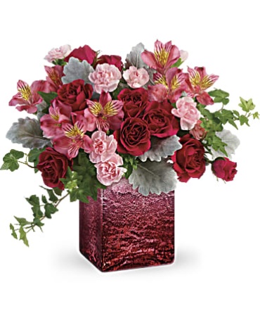 Teleflora\'s OohLaOmbreBouquet