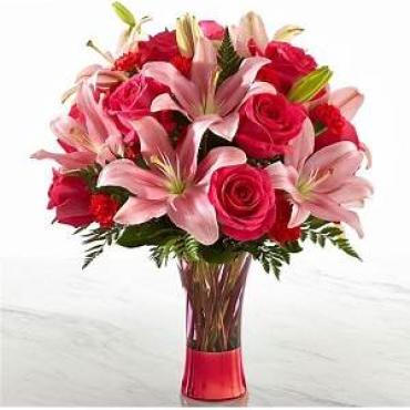 The FTD Sweethearts Bouquet