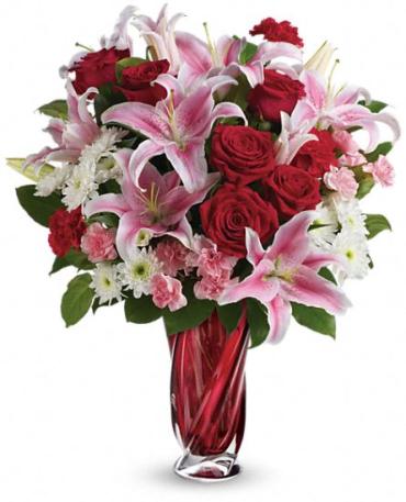 Teleflora\'s Swirling Beauty Bouquet